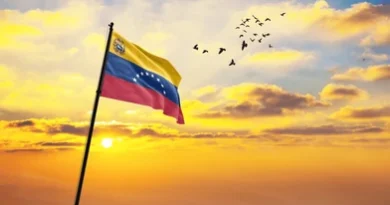 Editorial: Coexistir en la escala del amor y la verdad: Un manifiesto por la refundación nacional