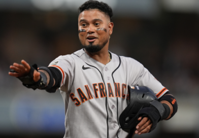 Luis Arráez llega a los Filis en un cambio desde San Francisco
