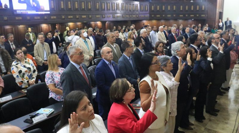 Asamblea Nacional juramenta al Comité de Postulaciones Judiciales para la renovación del TSJ